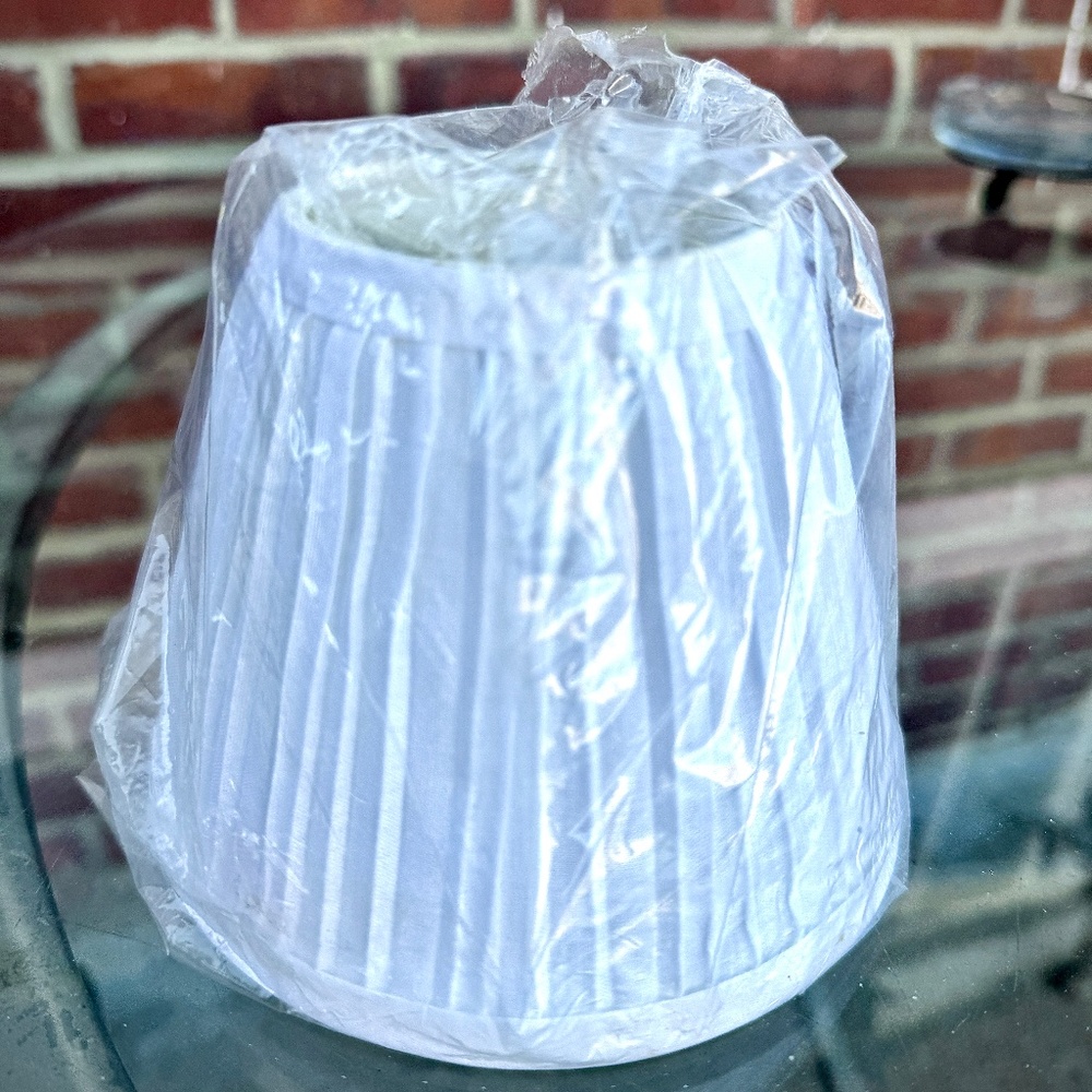 White pleated mini lampshade